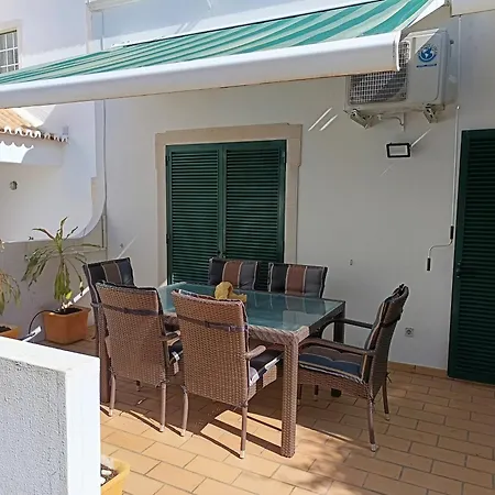 Casa Simão - Village Apartamento